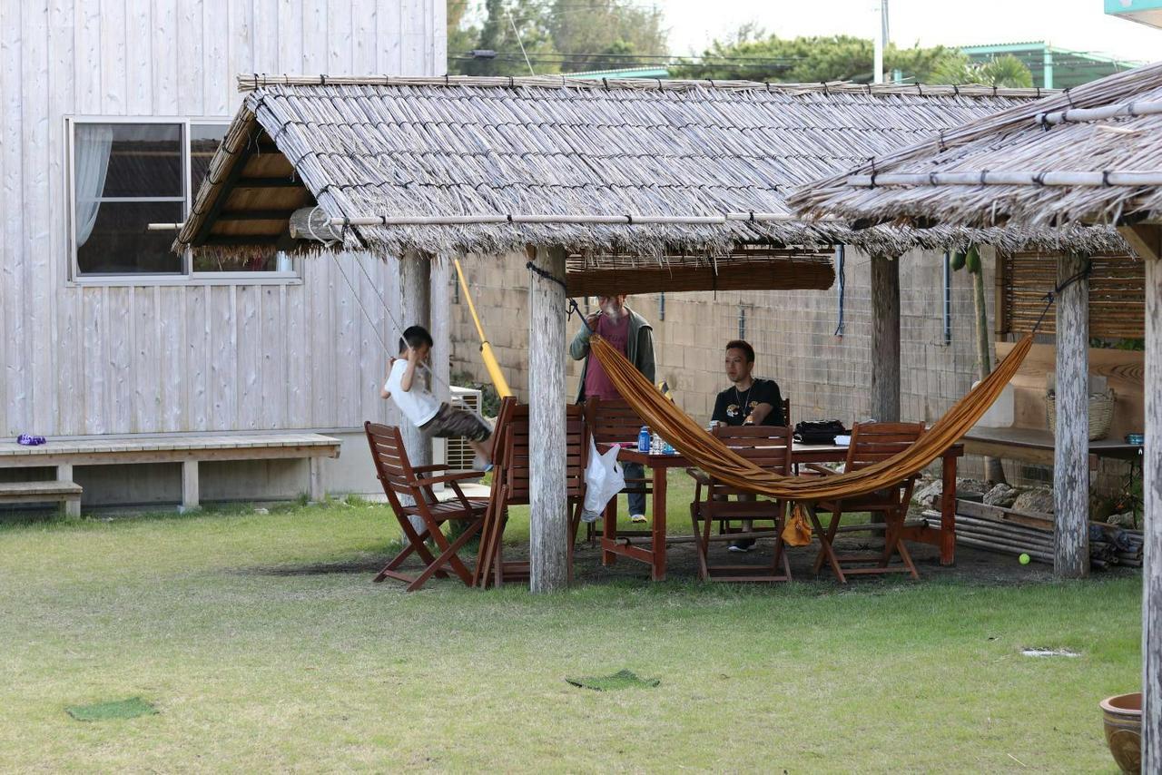 Pension Snadun Ginoza Exteriér fotografie